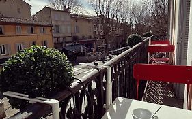 Centre Historique Les Thermes T3 Hyper Centre Balcon